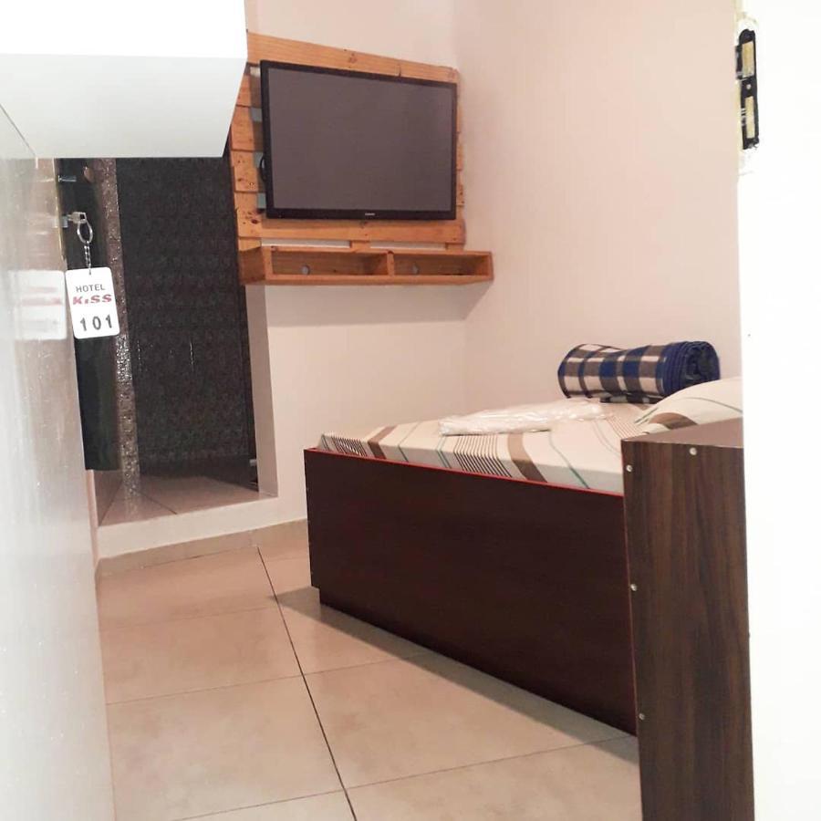 Hotel Kiss - Taboão da Serra Dış mekan fotoğraf